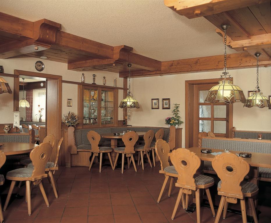 Büchlberg Urlaubshotel Binder מראה חיצוני תמונה