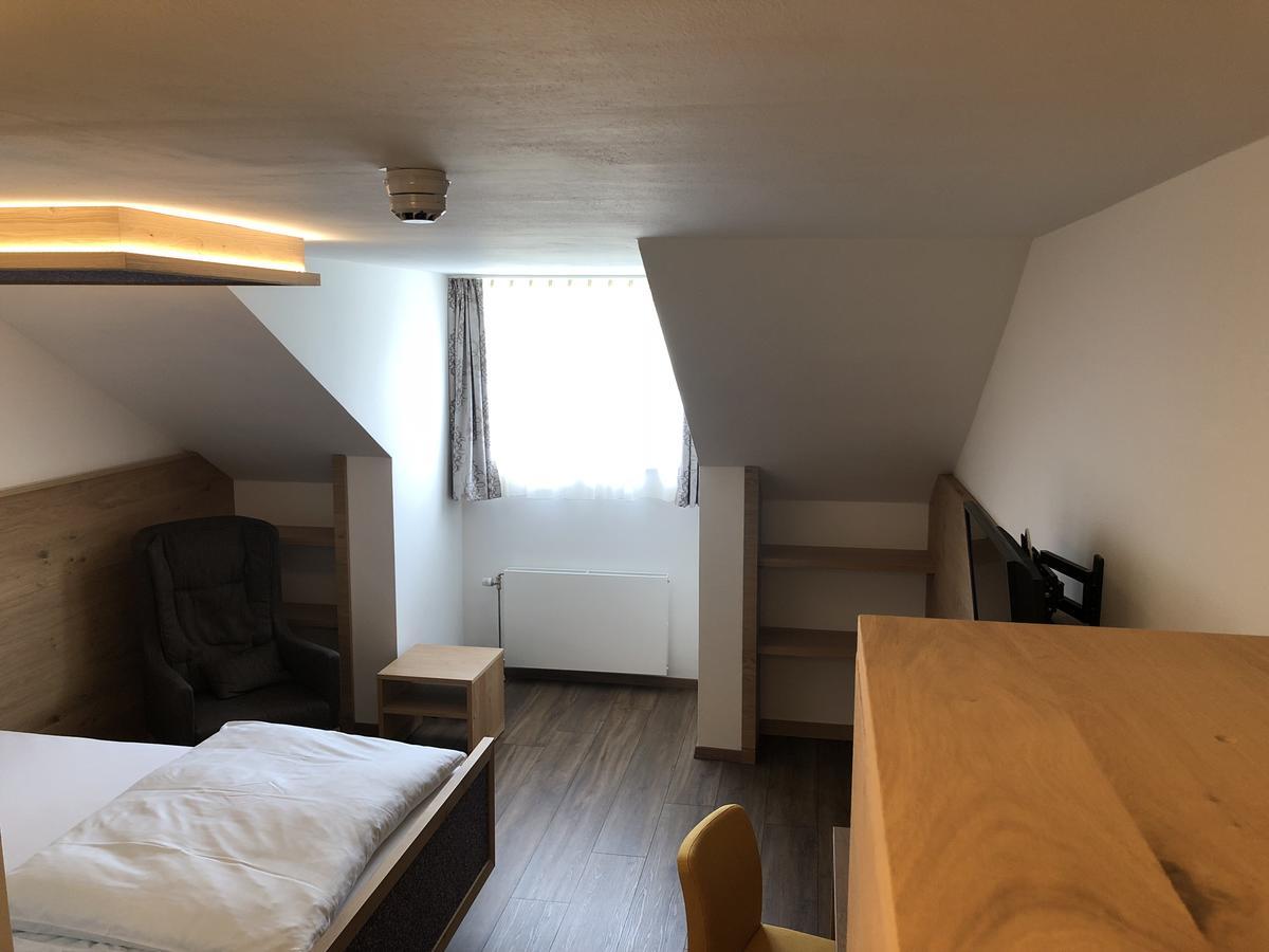 Büchlberg Urlaubshotel Binder מראה חיצוני תמונה