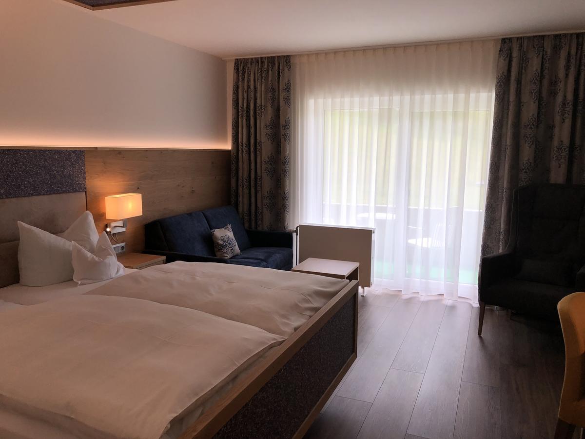Büchlberg Urlaubshotel Binder מראה חיצוני תמונה