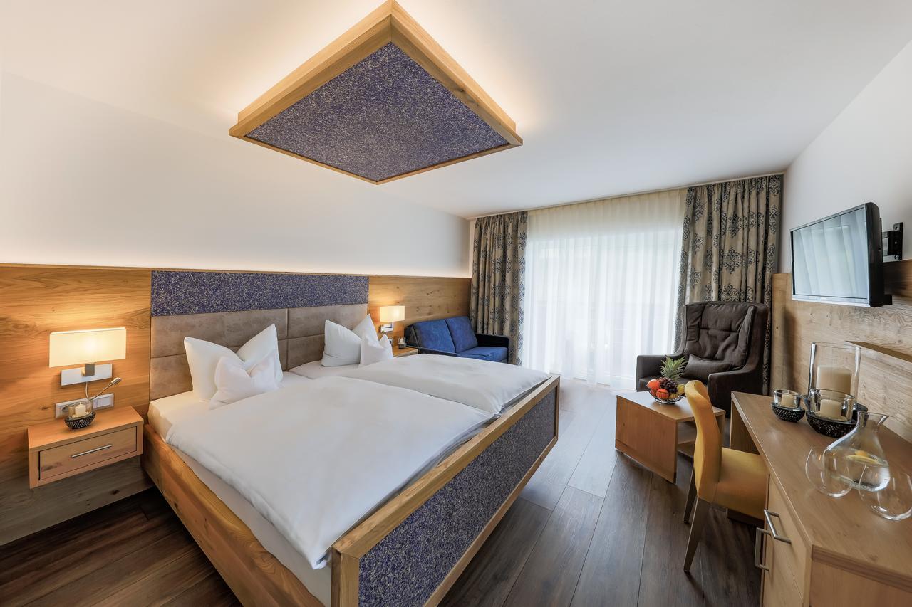 Büchlberg Urlaubshotel Binder מראה חיצוני תמונה